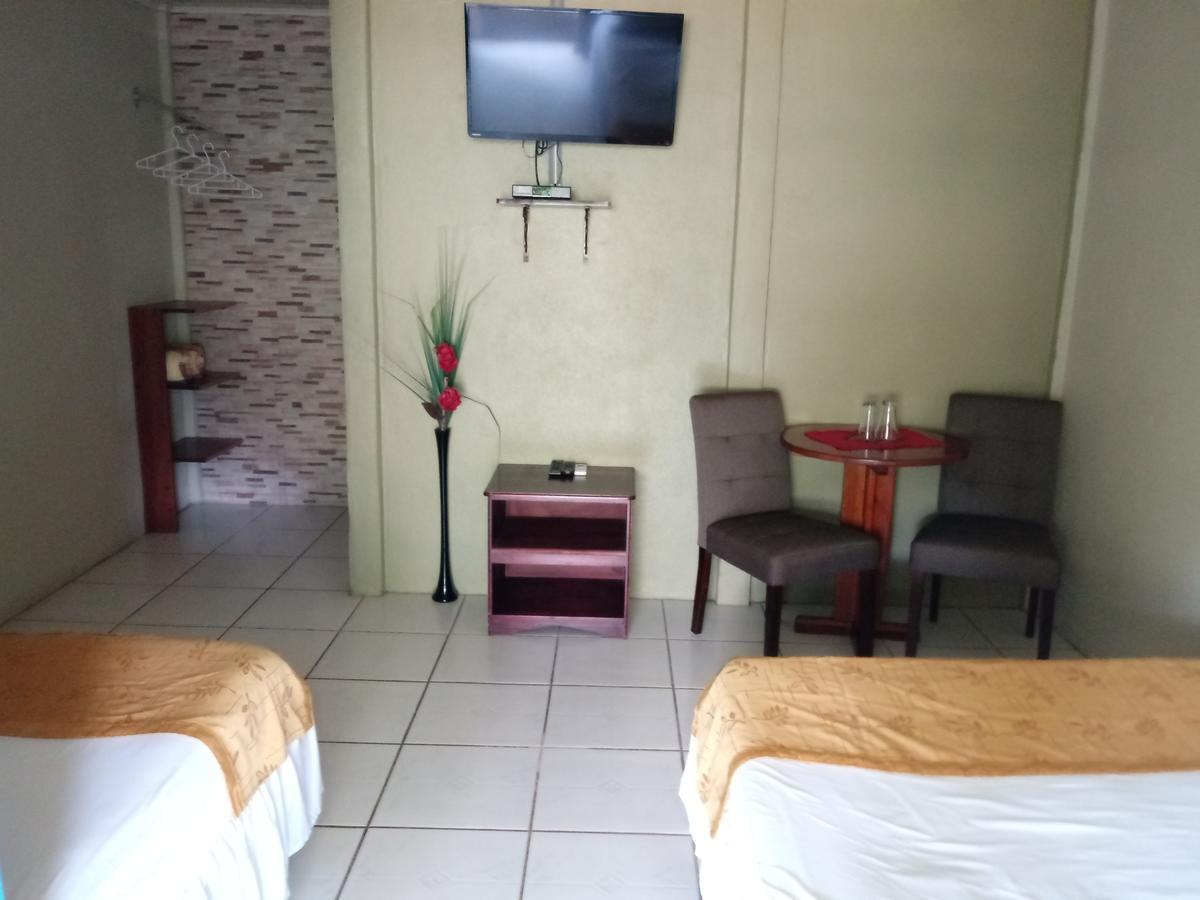 Hotel Boutique Malibu Los Sueños Tigre  Extérieur photo